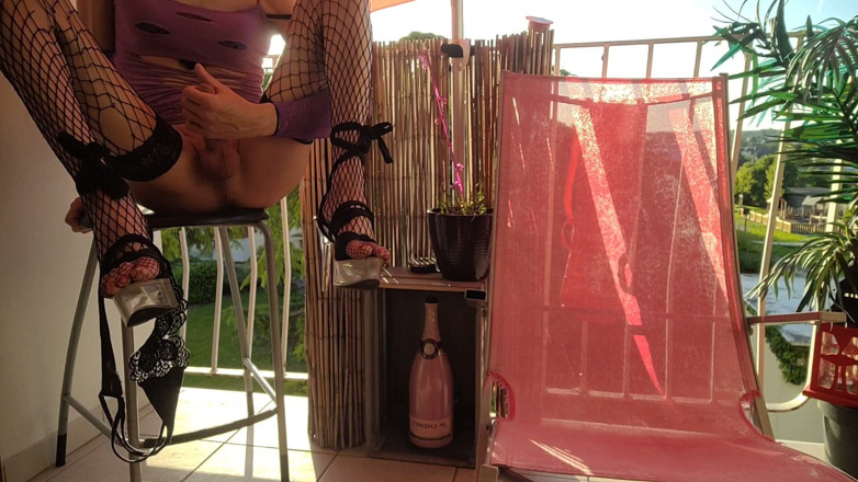 VaneSsa BiTCHx: Ejacul 47:30 Dressviolette Au_balcon Cam⁴ [21mai26]20h Vanessabitchx Parischiennetrvprod⁹¹
