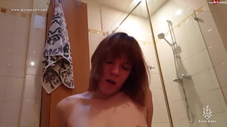Anne Eden: Fuck, he caught me squirting !!