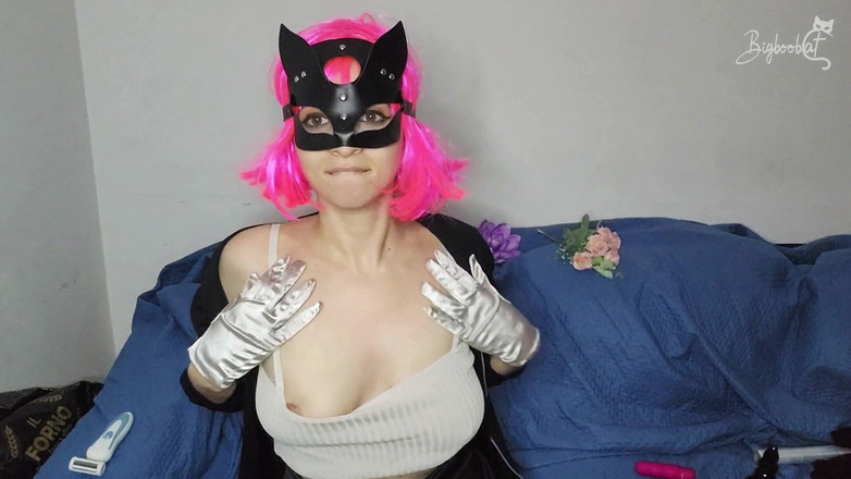 BigBoobCat: Ich Liebe Es, Meine Großen Natürlichen Titten in Meiner Süßen...