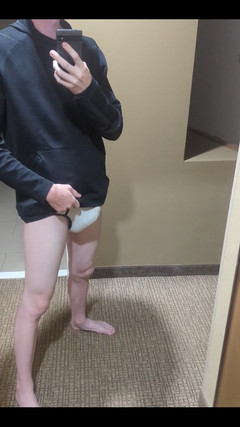 ElementX1018: Non ti implorerò di succhiarlo!