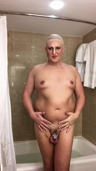 Sissy Paige: Sissy in kuisheid anaal orgasme