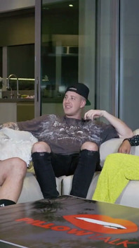 S*x เย็ดหมู่กับ Andreas Eskander