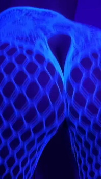 MILF Twerking Tease: Big Booty Bouncing - Jane Cane
