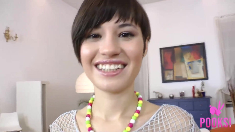 Pooksi: Volledige video! Hete kortharige brunette Michelle B krijgt super kont...