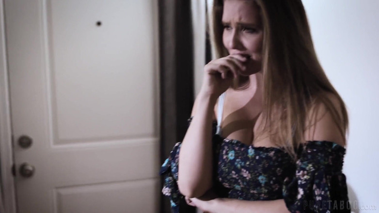 Pure Taboo: Pure taboo, Lena Paul, désespérée et brisée, abandonne son corps à...