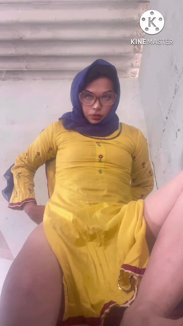 Apple00001: Pantat montokku, seks anal