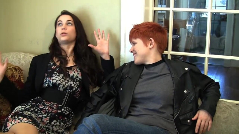 American Idol X: Lesbians orgasm