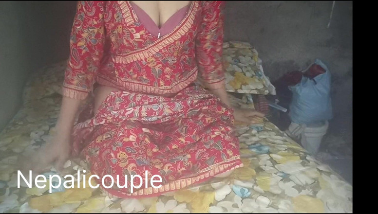 Nepalisexycouple: Ця сукня моя улюблена, це єдине, що я люблю