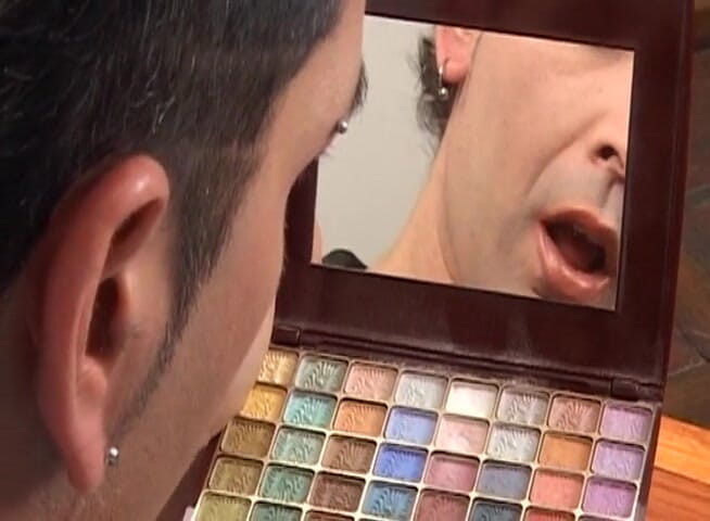 Boys in Disguise: Tesão cara lingerie experimentar