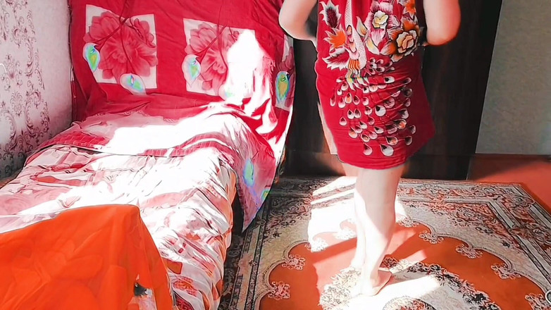 Kitty_Cross: Gaun mini, godaan maksimal