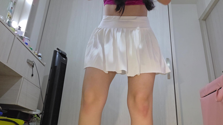 alexia twerk videos: Glutes egzersizi ve daha düşük vücut egzersizi için çömelmeler