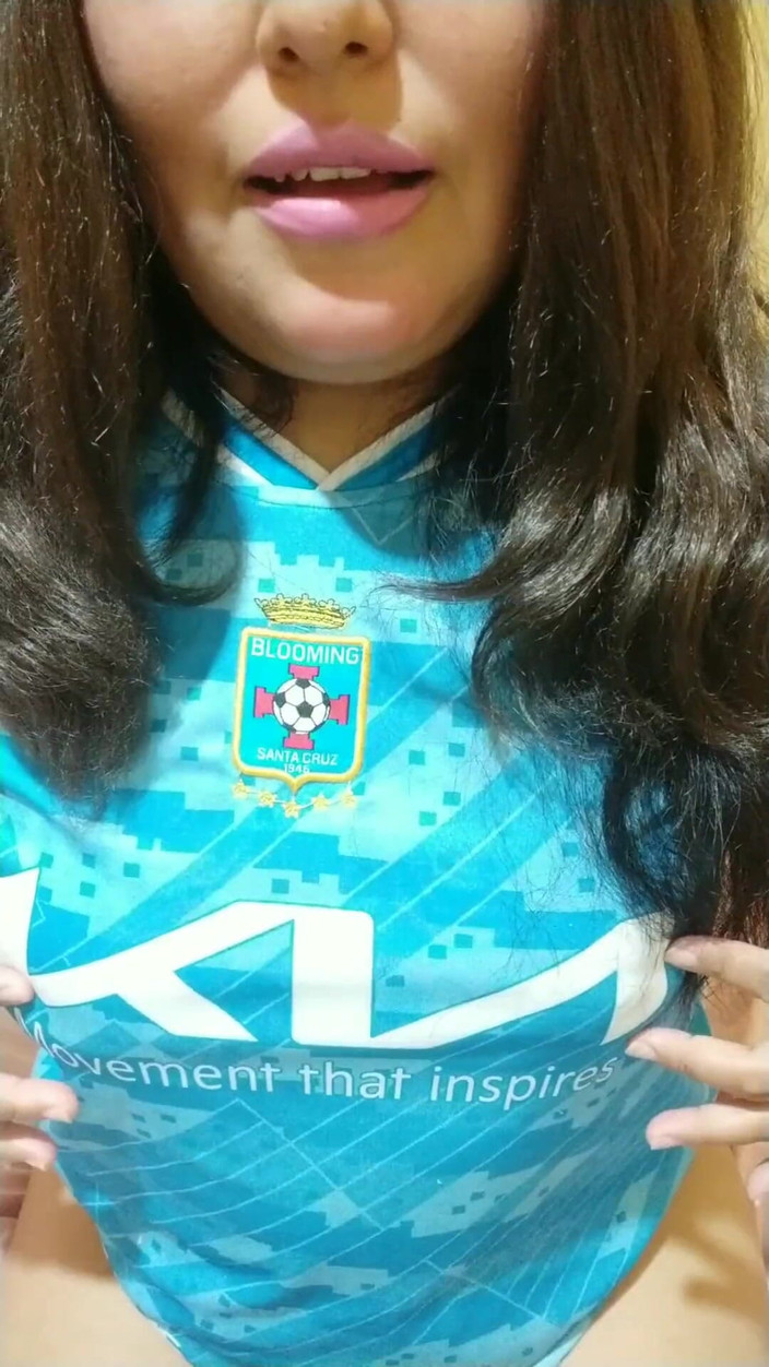 Carla Villalobos: Pengakuan Apa yang Saya Buat Di Bilik Air Awam Dengan...