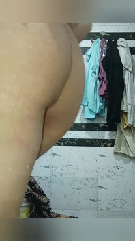 Priya Bhabi 큰 보지 쇼