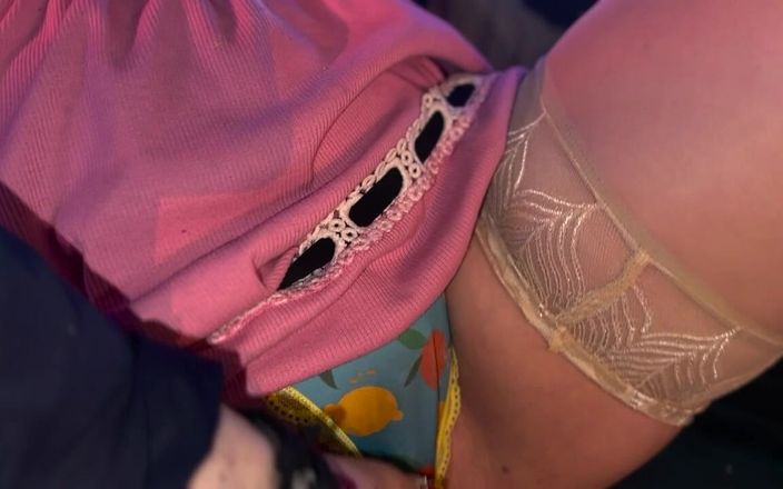 Shawna Panofka: 내 배다른 오빠와 나는 간지럼 게임을 해