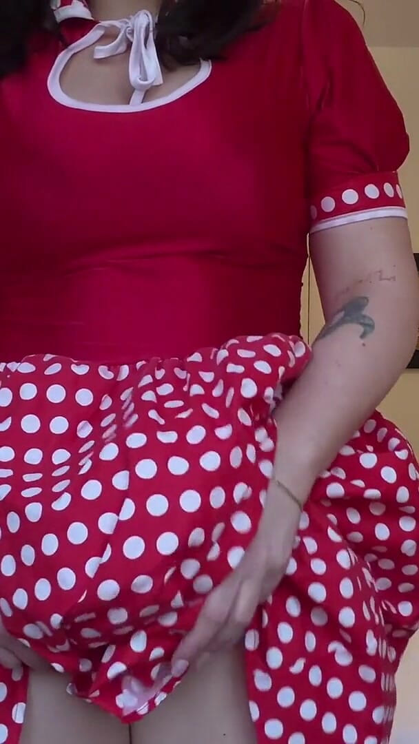 Kink in Time: Sultry Tilly Mcreese '50-an Foot Job Fantasy 4k Pov- Godaan Tunggu!