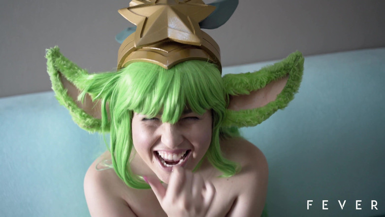 Fever Films: Cosplay lol amatur - Lulu Skin