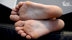 Czech Soles - foot fetish content: Ditangkap menghirup stoking di gim