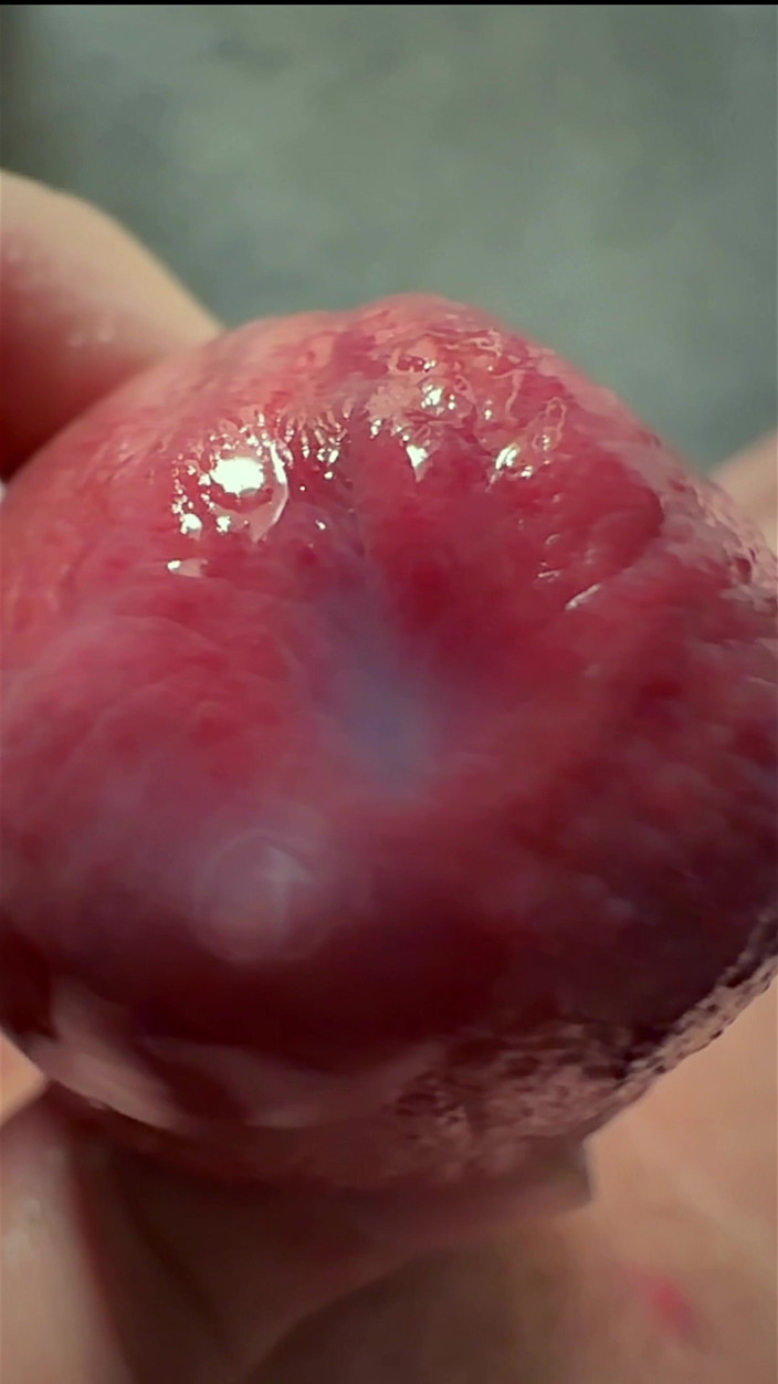 NakedFoxx: Makro Boşalma Çekimi. Ultra yakın çekim boşalma