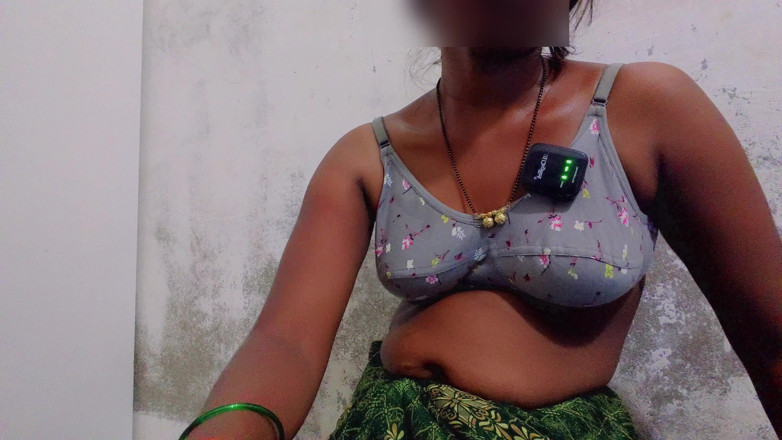 ExcitedWomen: Desi Village House żona domowej roboty Chcesz wielki kutas w cipki