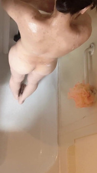 Vado a Farmi Una Doccia Nel Video Della Doccia