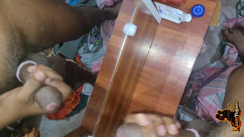 KaamYugam: Cậu bé 18 tuổi hứng tình bắn tinh