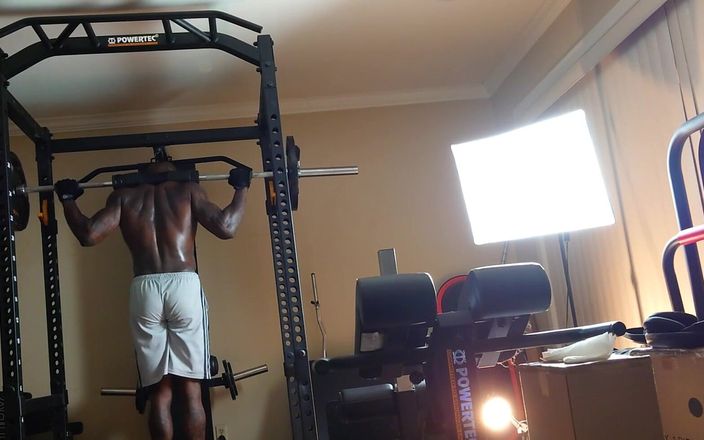 Hallelujah Johnson: Entraînement à la salle de sport, épisode 13
