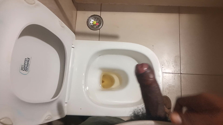 KUMBHA MANOJ KUMAR: Doktor ülkelerin aşk hareketinde en büyük oyuncağın tadını çıkarıyor