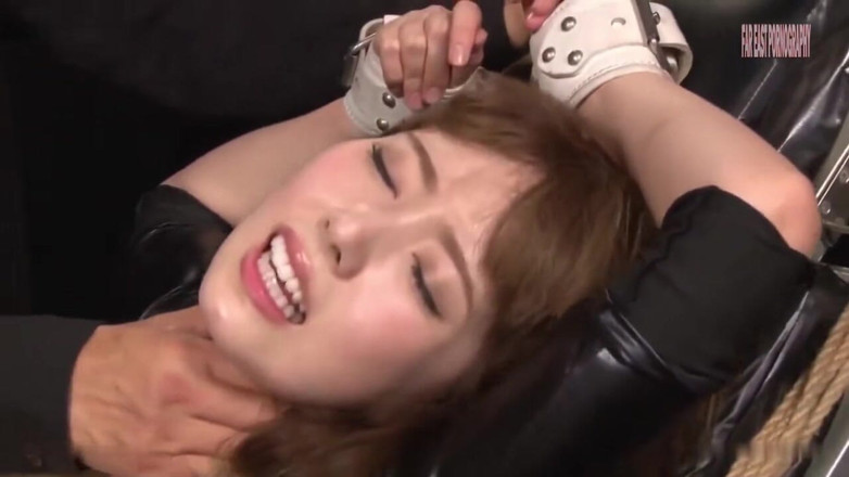 Far East pornography: Secret Mission. Yui Captured in the Depths of Relentless Pleasure. - 3