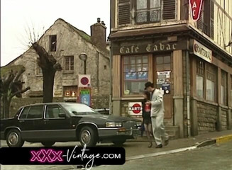 XXX-Vintage: Ngentot buru-buru di dalam mobil