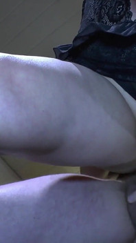 21 Year Young Girl for Creampie Gangbang