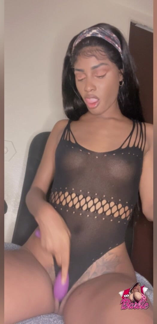 xxxbarbie: Pussy so Wet and Ready