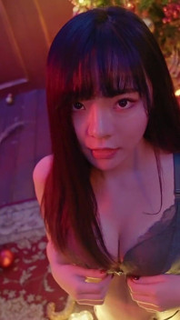 Sexy asijská dívka sólo show