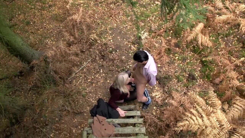 Deutschland porn: Pierced mature nympho in wild experience