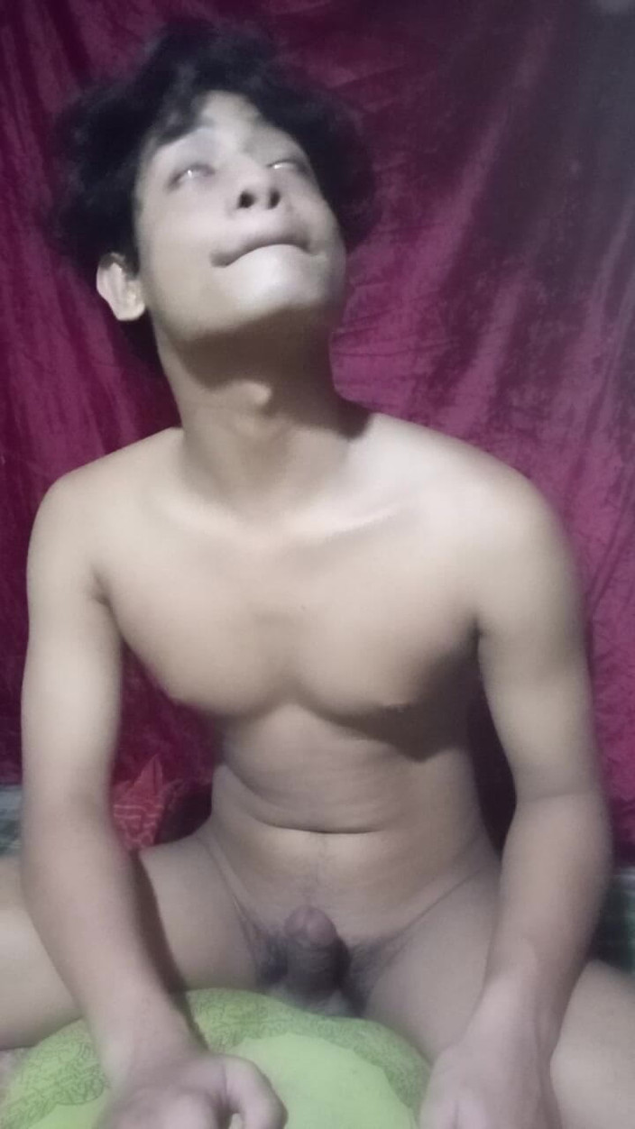 Hot Lover Boy: Jonge Twink masturbatie