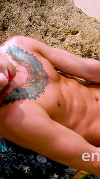 Spiaggia nudista calda