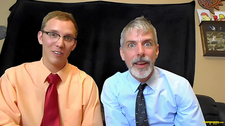 Man Puppy: Rakan sekerja gergasi memberikan anda Ulasan Rakan Sebaya Tahunan anda