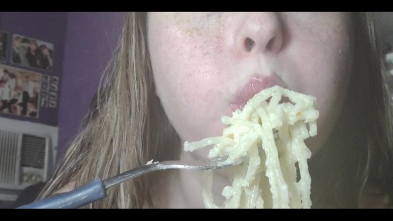 RavenHearth666VIP: Eating up Close