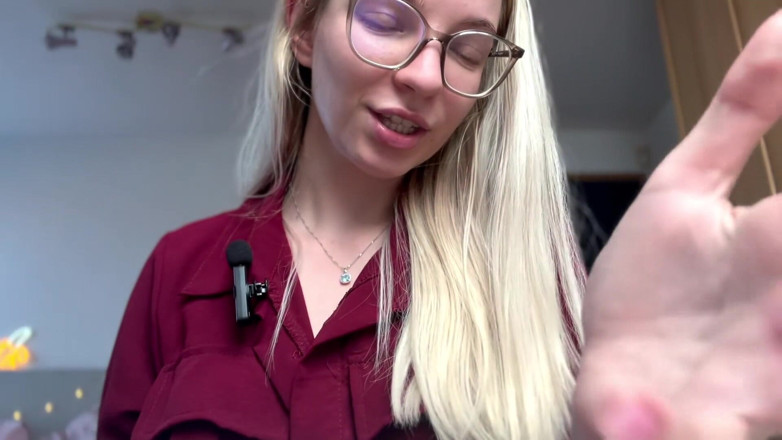Goddess_Bella_Rae: Menina má castiga você com Cócegas asmr