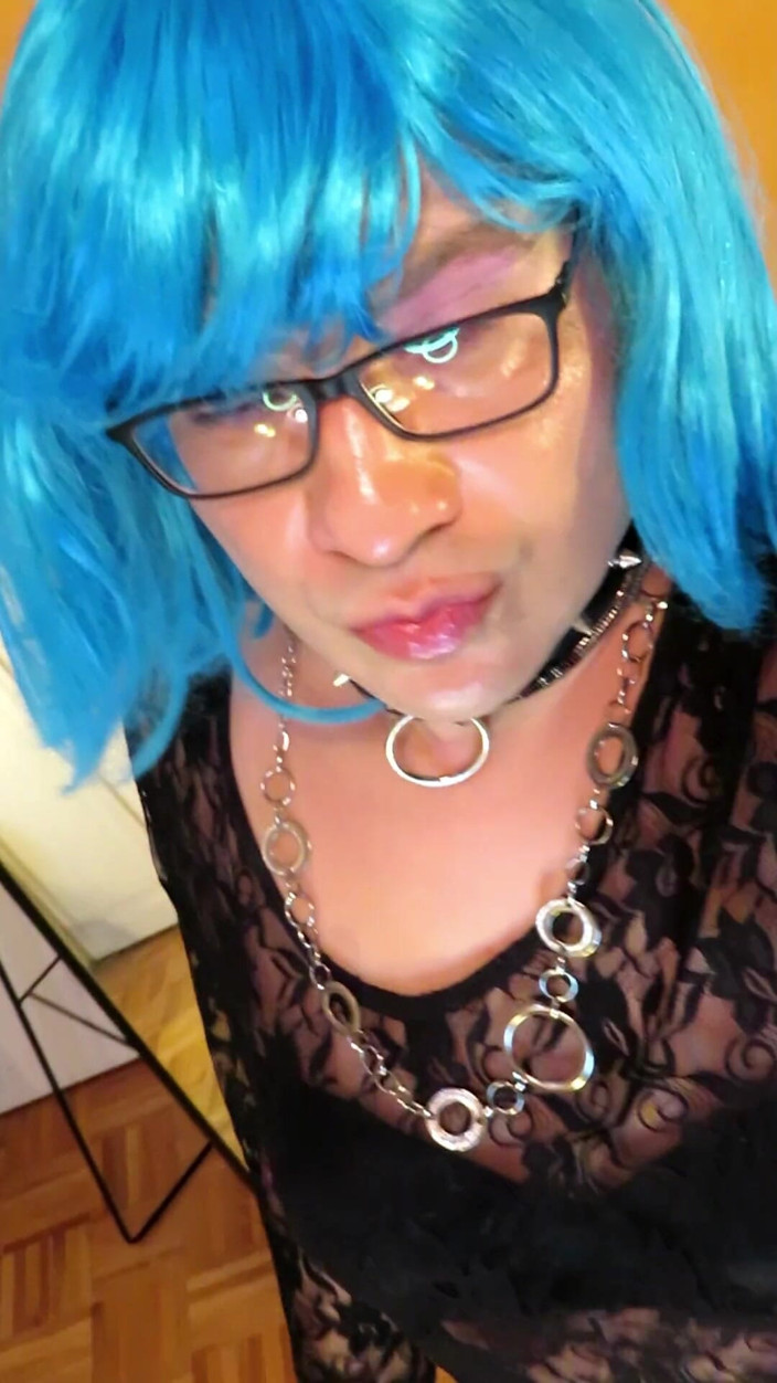 kandiKane: Bombshell transeksual Brazil Kandi Kane menghisap zakar hitam besar 15" besar-besaran...