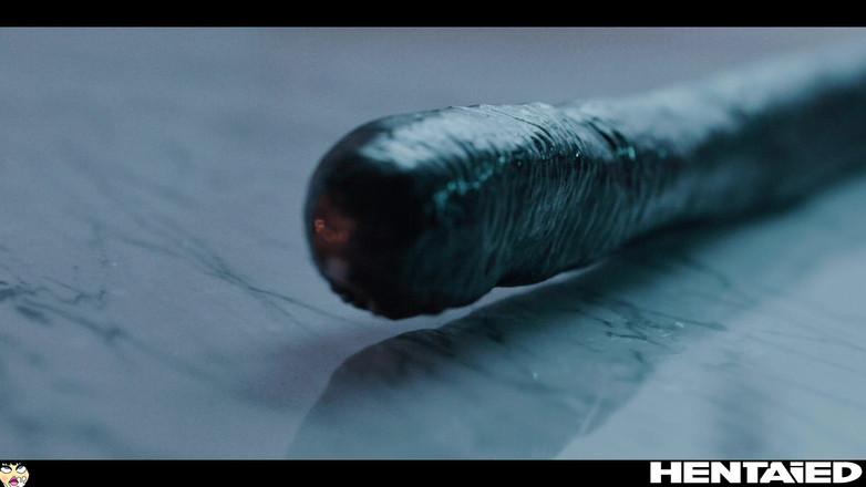 Hentaied: 现实生活中的成人动漫 - May thai正在下沉 - 在颠倒的中获得外星人待遇