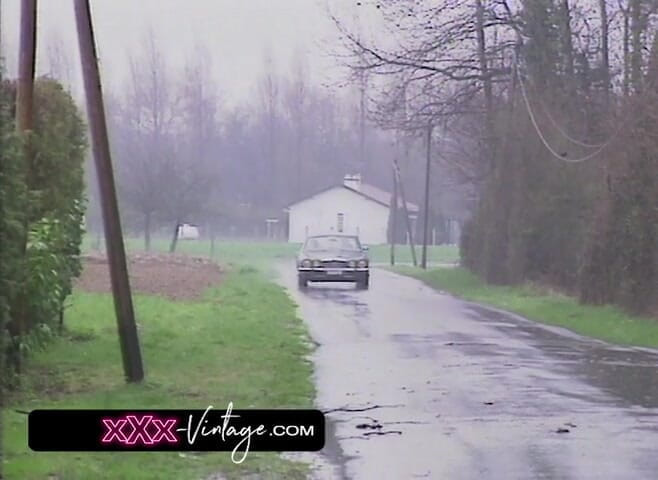 XXX-Vintage: Anale seks met een rondborstige blonde babe