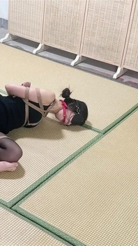 대포에 빠르게 침투하는 작은 구멍