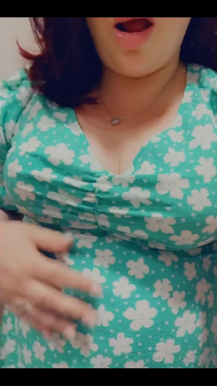 Crystal Denison: Wyobraź sobie, że widziałeś mnie w barze i podążałeś za mną...