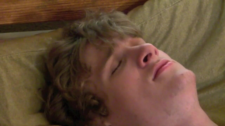 Dream Boy Bondage: Lechtá Twinks - Kapitola 4