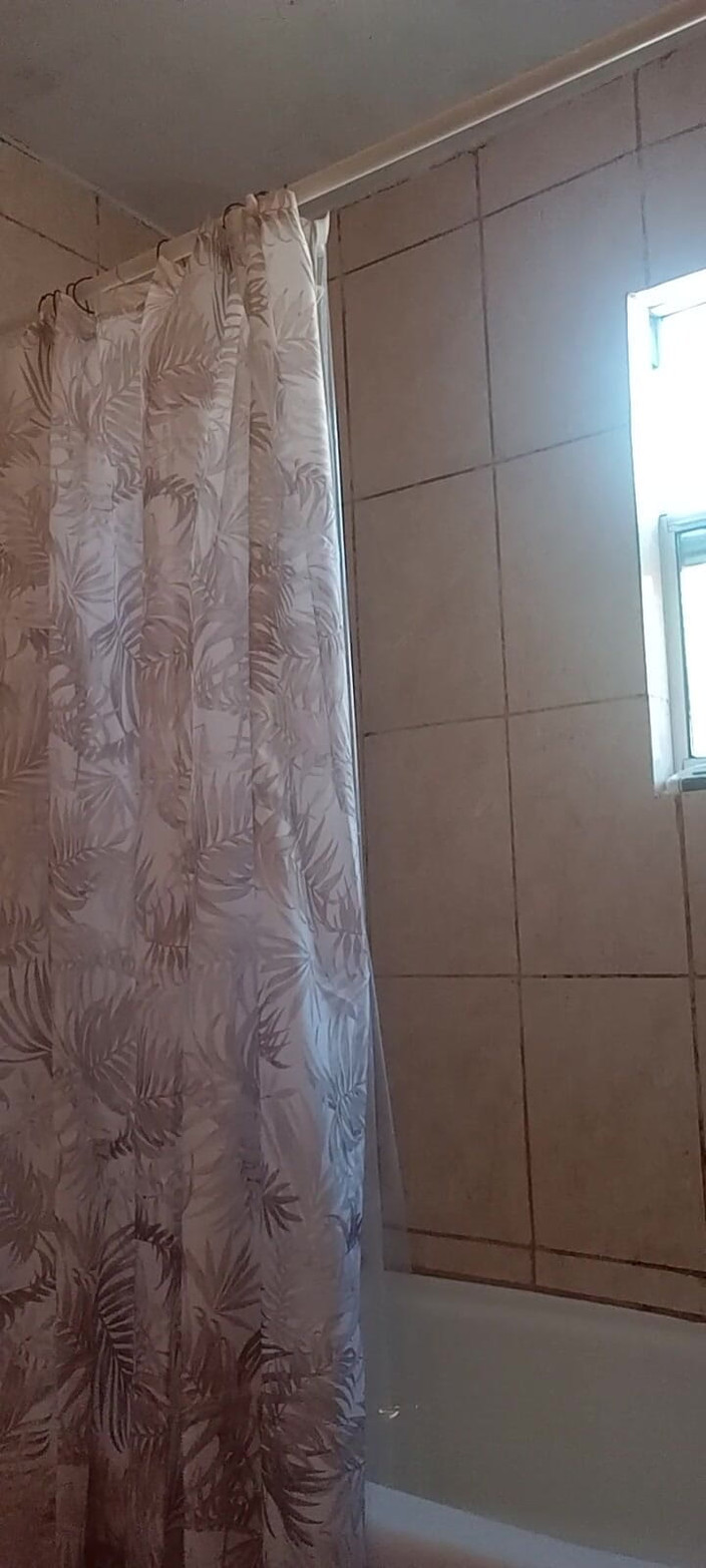 Chubbytits16: Büyük götümü çıplak gösteriyor