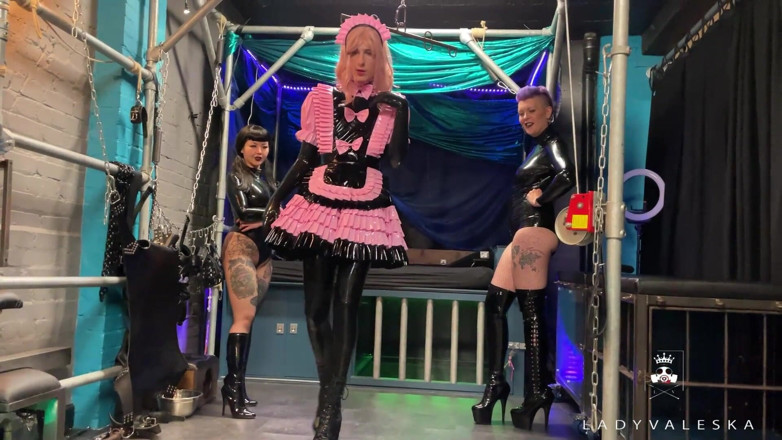 Lady Valeska: Mistresses Sissify their toy
