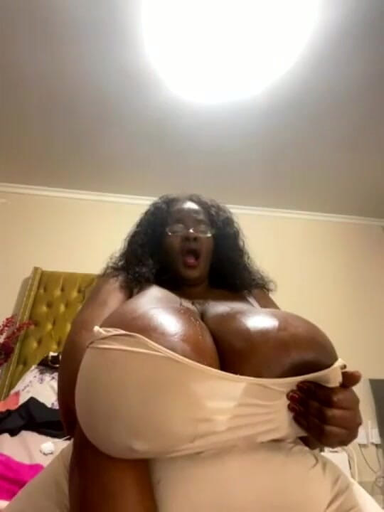 Legendary Booty Overdose: Big &amp; Millky