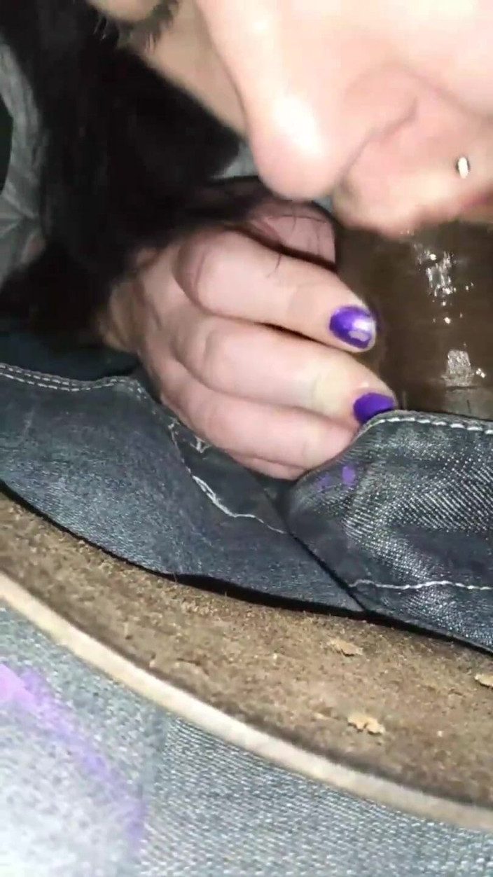 Anal_Angi_Rose: Slut Gives BBC Roadside Blowjob &amp; Pussy
