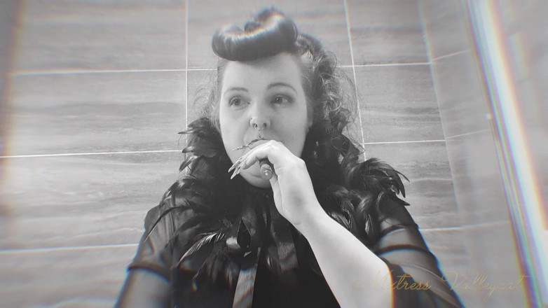 Mxtress Valleycat: Vape Cloud Забуття