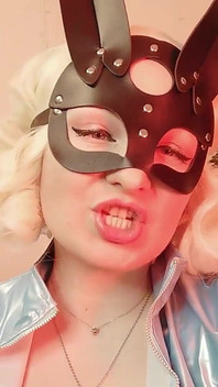 コンピレーション:セクシーな曲線美ブロンド熟女 - ペニバンPOV女王様ポイントビデオ(arya Grander)